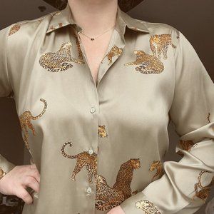 Green silk Zara blouse with cheetahs print